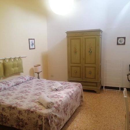 Casa Di Osio Bed and Breakfast Siena Exteriör bild